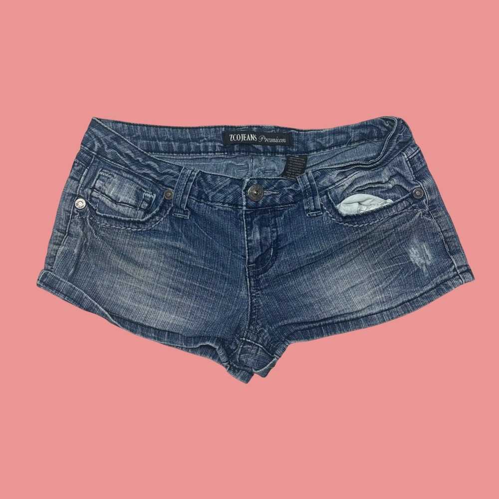 ZCOJEANS Premium Women Medium Wash Low Rise Distressed Denim Mini Shorts Size 7